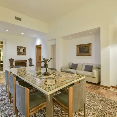 La Magnifica דירה *